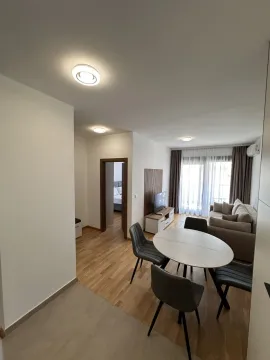 Rent, one bedroom apartment, 44m², Rozino, Budva - image 11