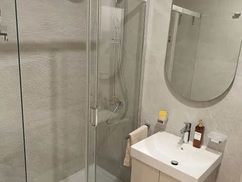 Rent, one bedroom apartment, 49m², Central Point, Podgorica - image 10