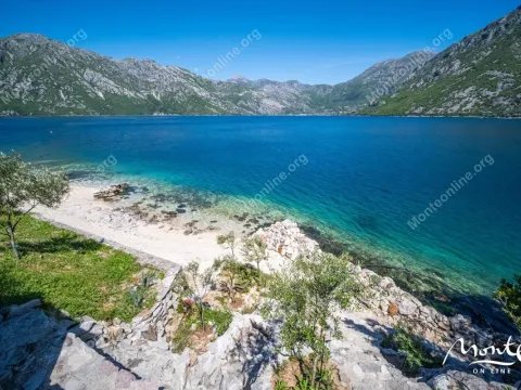 Sale, two bedroom apartment, 92m², Kostanjica, Kotor - image 40
