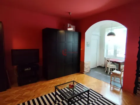 Prodaja, kuća, 55m², Centar, Subotica - image 6