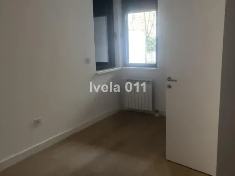 Prodaja, trosoban stan, 85m², Autokomanda, Voždovac Sve Podlokacije - image 3