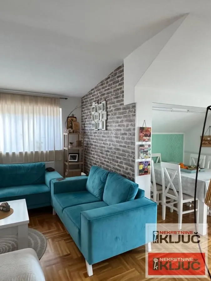 Prodaja, trosoban stan, 69m², Veternik, Novi Sad Sve Podlokacije