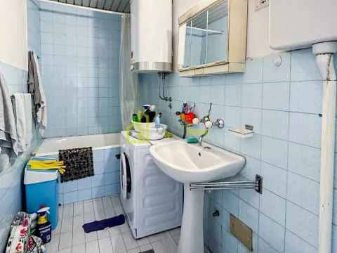 Prodaja, trosoban stan, 96m², Centar, Podgorica - image 7