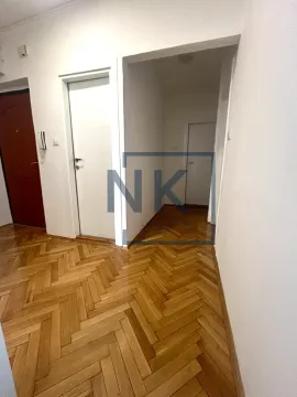 Izdavanje, dvosoban stan, 70m², Pobrežje, Podgorica - image 4