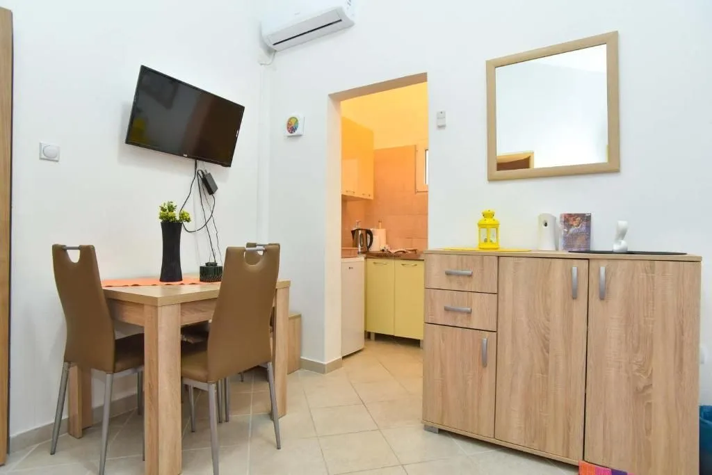 Sale, house, 179m², Petrovac, Budva