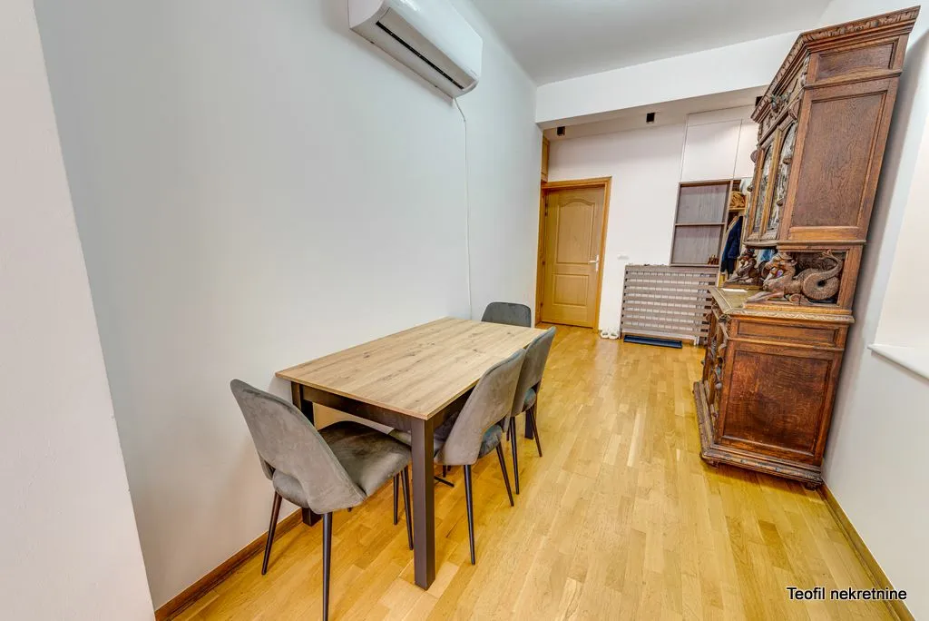 Rent, three bedroom apartment, 82m², Stari Grad, Beograd