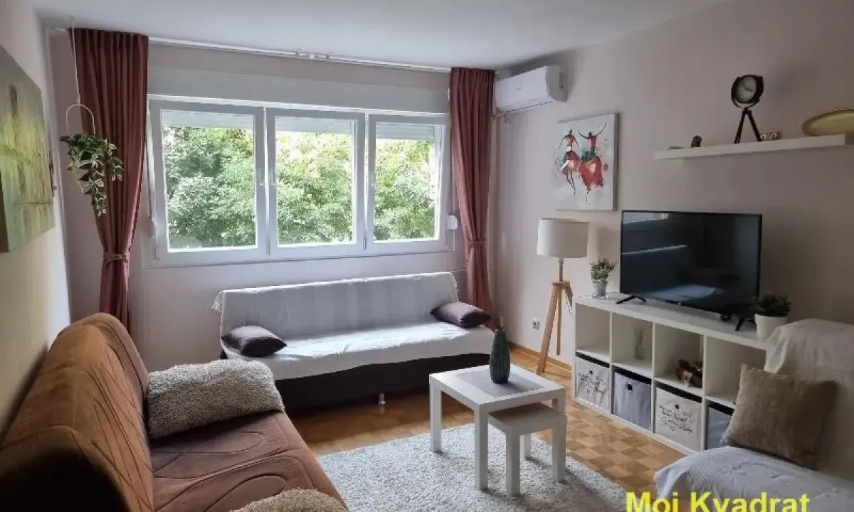 Izdavanje, jednosoban stan, 37m², Karaburma, Palilula Sve Podlokacije