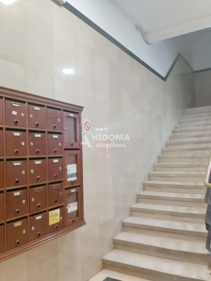 Prodaja, stan, 167m², Stari Grad, Beograd