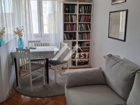 Izdavanje, jednosoban stan, 41m², Bulevar Oslobodjenja, Novi Sad Sve Podlokacije - image 3