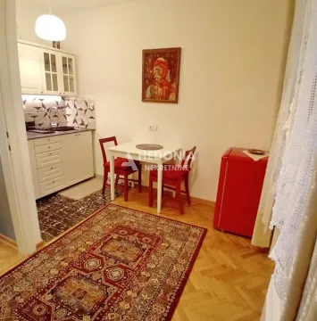 Rent, one bedroom apartment, 36m², Zeleni Venac, Beograd - image 7