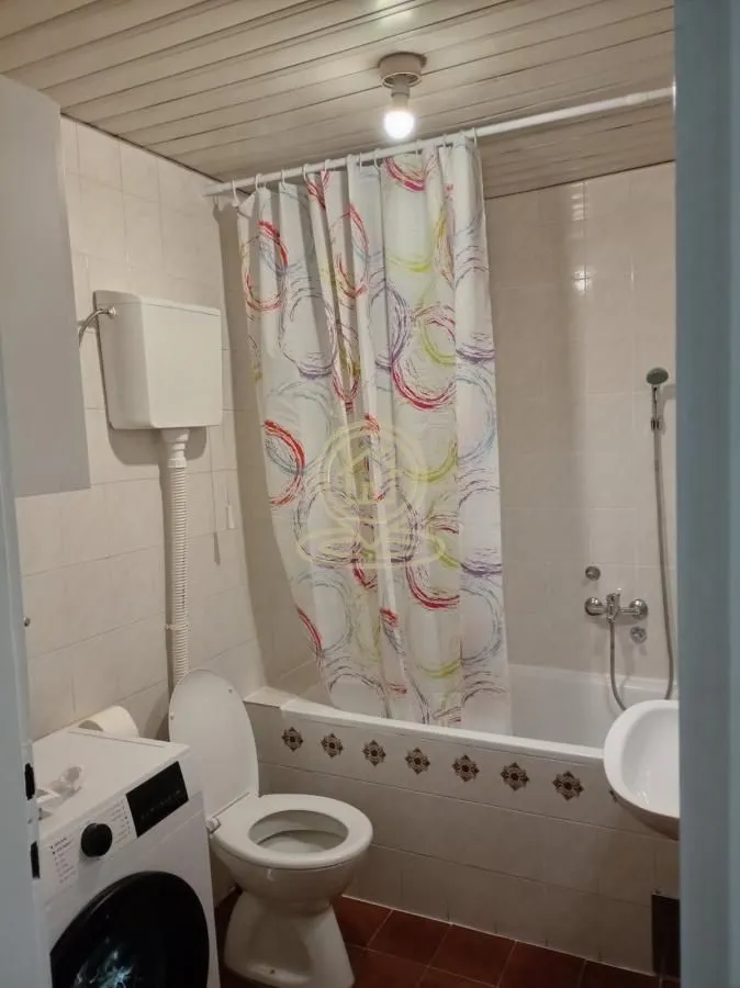 Izdavanje, jednosoban stan, 43m², Novo naselje, Novi Sad
