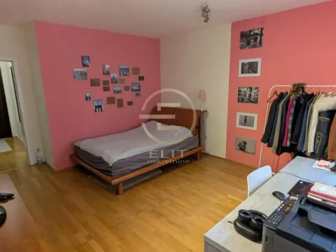 Izdavanje, dvosoban stan, 57m², Centar, Novi Sad - image 6