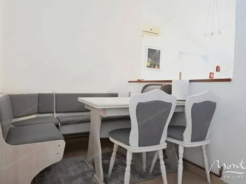 Prodaja, dvosoban stan, 103m², Donja Gorica, Podgorica - image 4