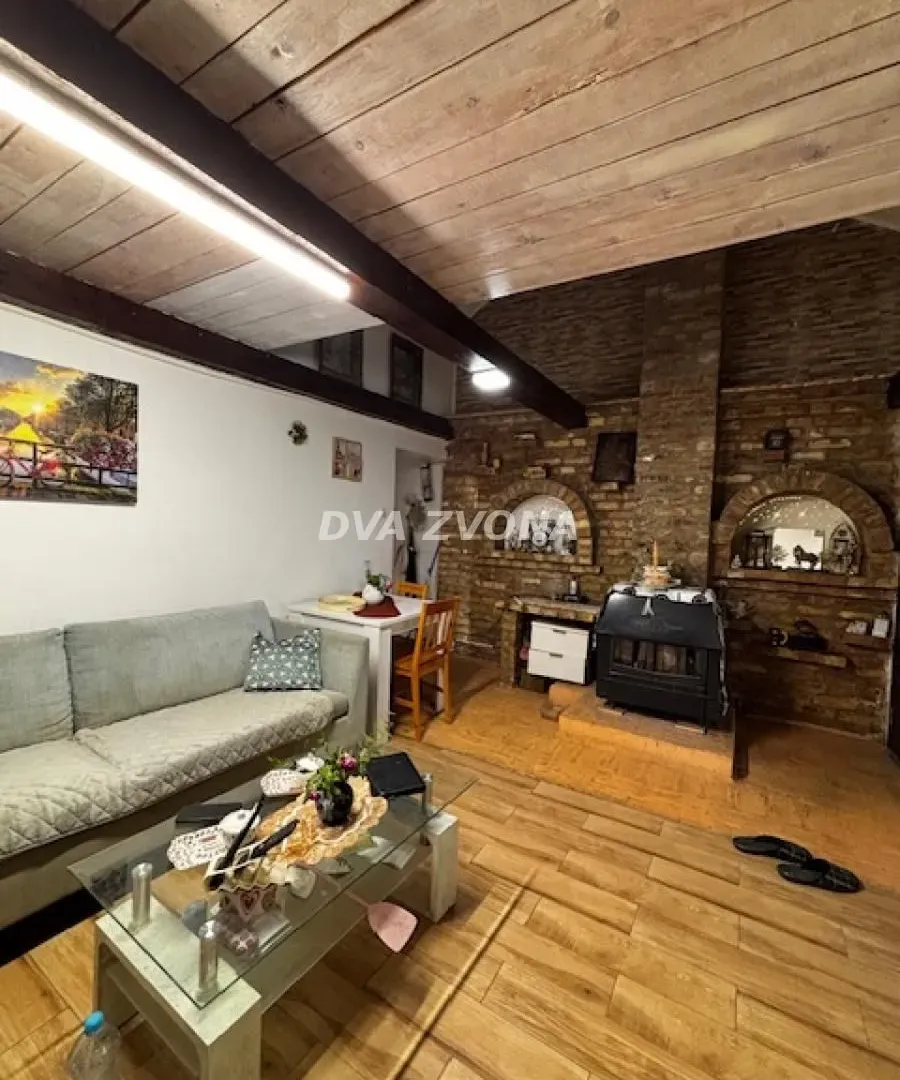 Prodaja, kuća, 37m², Čortanovci, Inđija