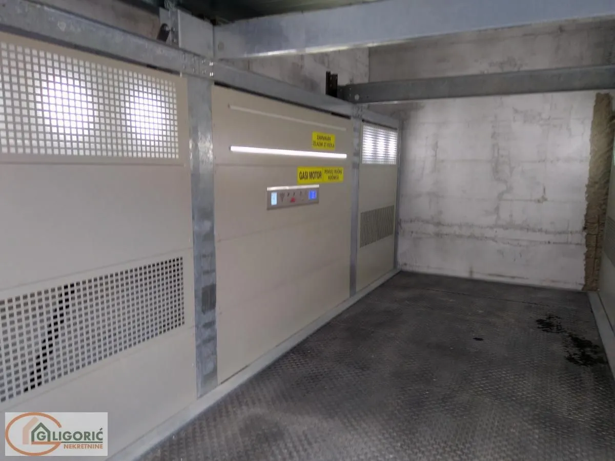 Sale, parking/garage, 14m², Bul Kralja Aleksandra, Zvezdara Sve Podlokacije