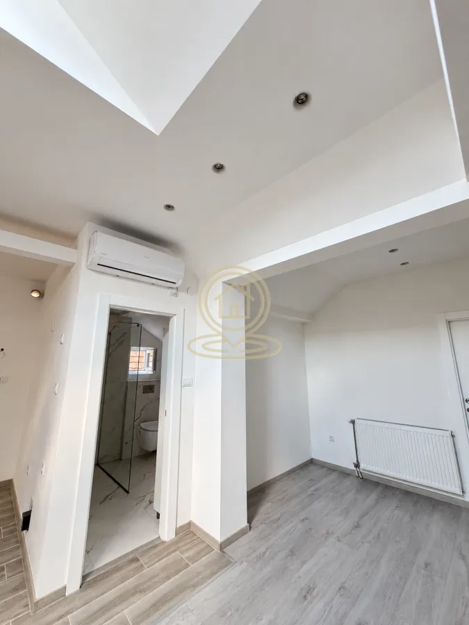 Izdavanje, dvosoban stan, 90m², Veternik, Novi Sad Sve Podlokacije