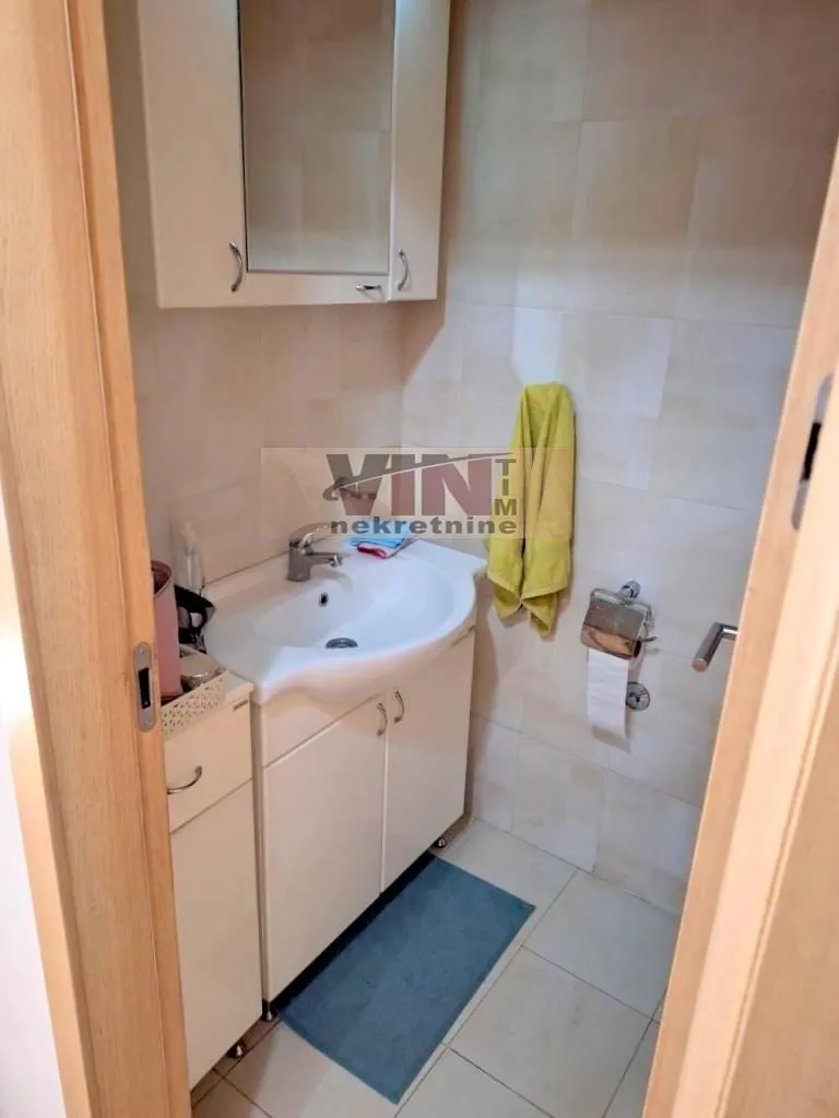 Prodaja, trosoban stan, 91m², Fon (Fon - Bilećka), Voždovac Sve Podlokacije