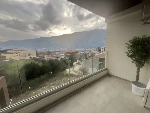 Prodaja, jednosoban stan, 54m², Dobrota, Kotor - image 7