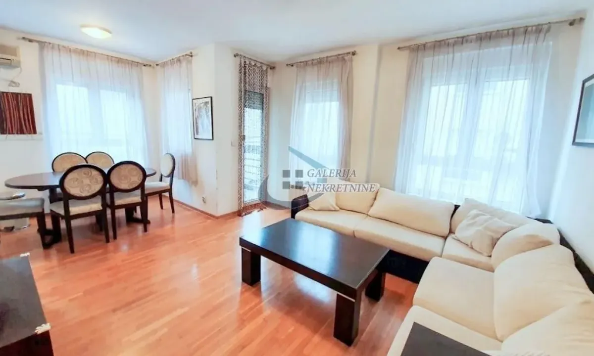 Sale, three bedroom apartment, 57m², Južni Bulevar, Vračar Sve Podlokacije