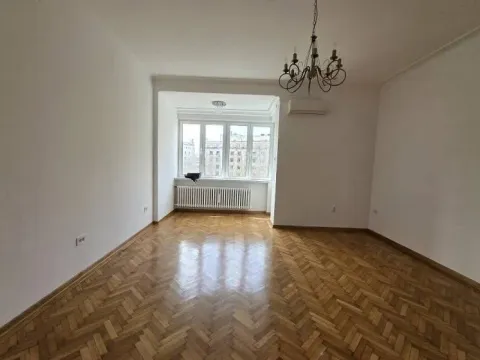 Rent, four bedroom apartment, 136m², Stari Grad, Beograd - image 3