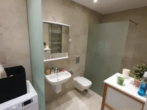 Izdavanje, dvosoban stan, 68m², Novi Beograd Blok 65, Novi Beograd Sve Podlokacije - image 8