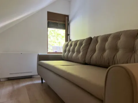 Izdavanje, stan, 64m², Bajice, Cetinje - image 4