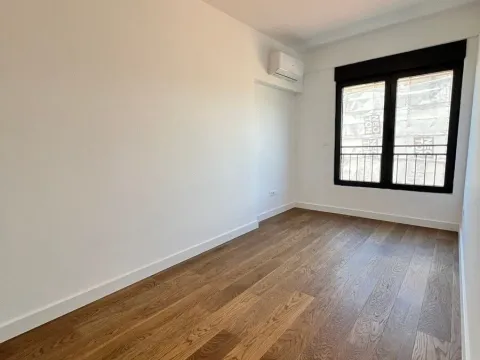 Prodaja, trosoban stan, 115m², Preko Morače, Podgorica - image 10