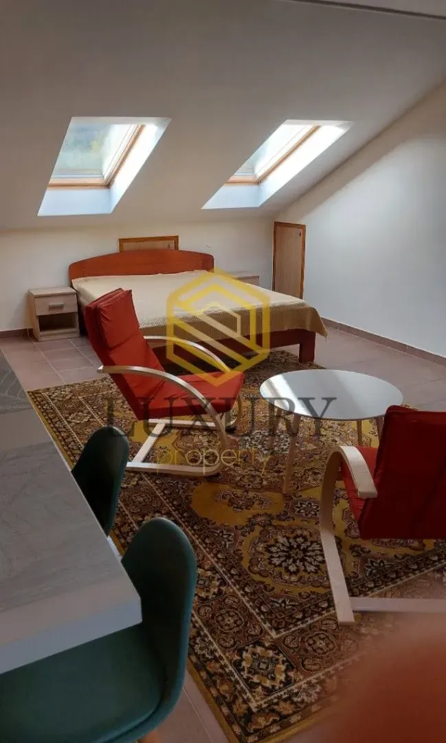 Izdavanje, garsonjera, 42m², Gorica C, Podgorica