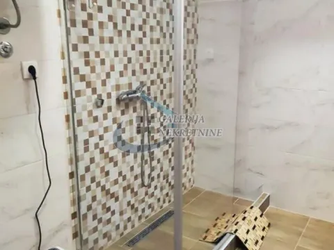 Rent, four bedroom apartment, 135m², Čukarica, Beograd - image 15