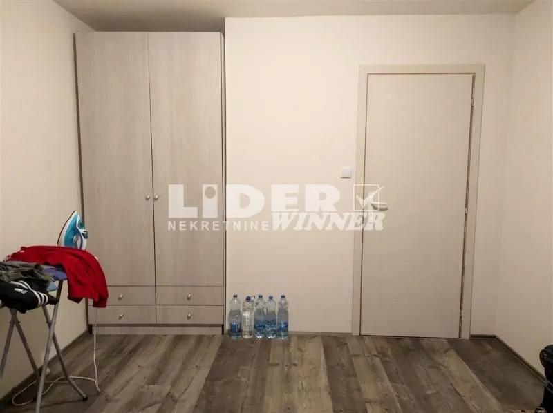 Sale, house, 270m², Zvezdara Sve Podlokacije, Beograd