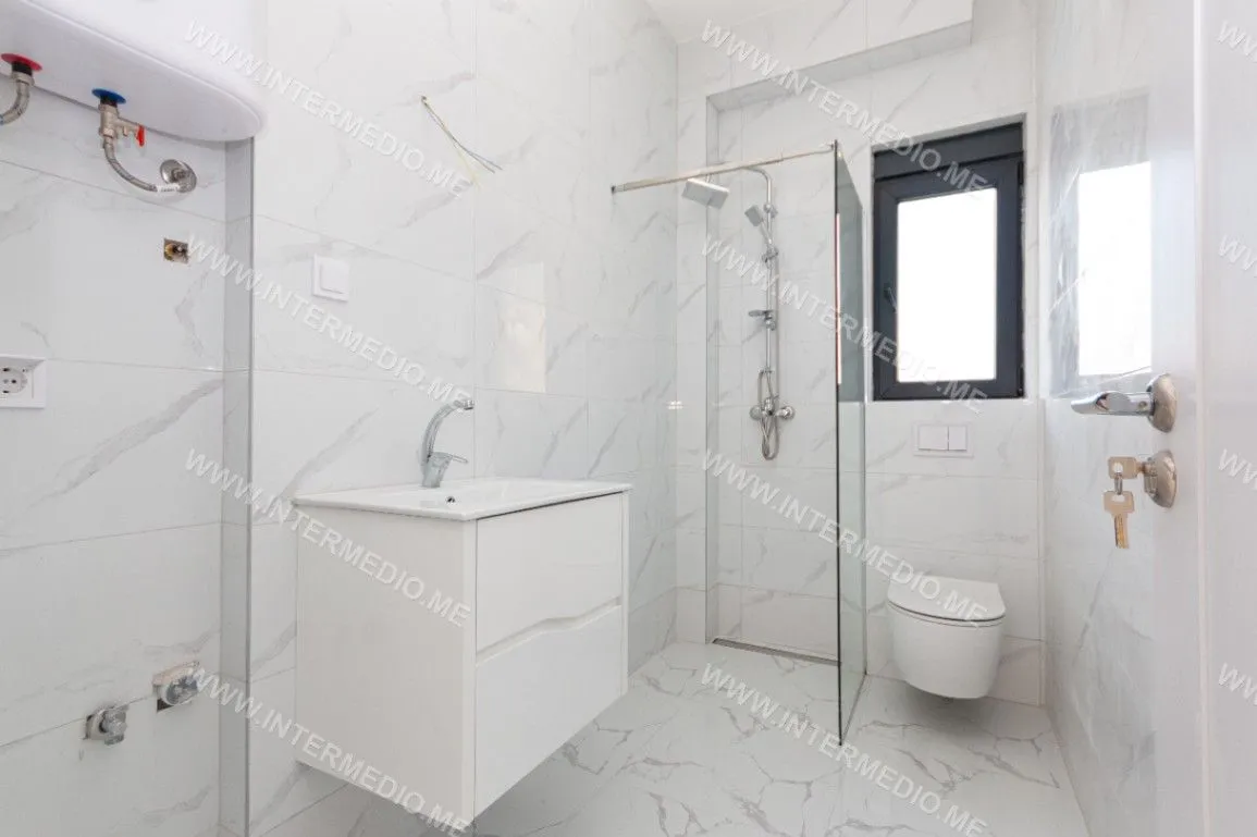 Prodaja, jednosoban stan, 43m², Đenovići, Herceg Novi