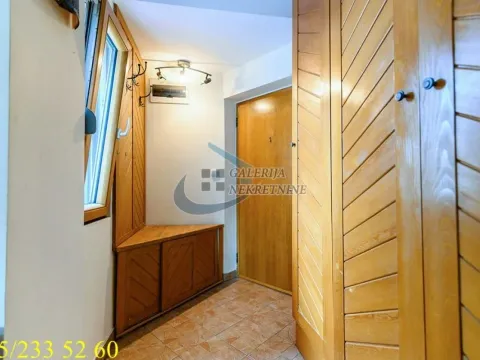 Sale, three bedroom apartment, 78m², Stari Grad, Beograd - image 24