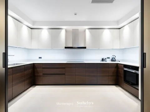 Prodaja, dvosoban stan, 300m², Đuraševići, Tivat - image 8