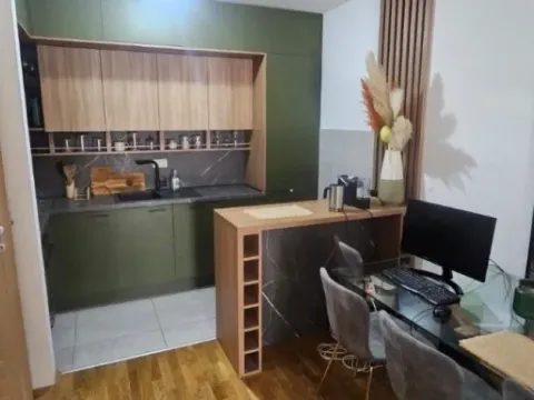 Prodaja, dvosoban stan, 73m², Stari Aerodrom, Podgorica - image 9