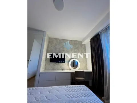 Rent, two bedroom apartment, 57m², Savski Venac, Beograd - image 8