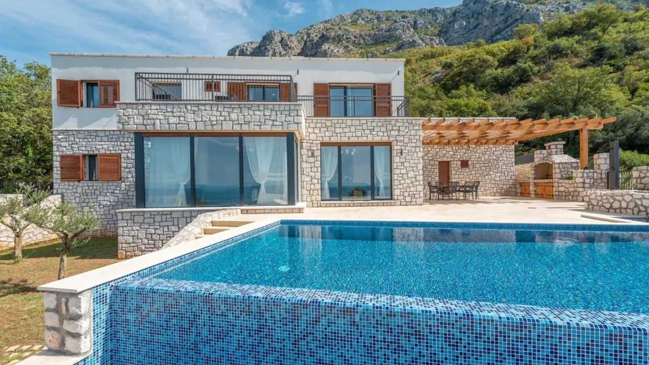 Prodaja, kuća, 256m², Drobni pijesak, Budva