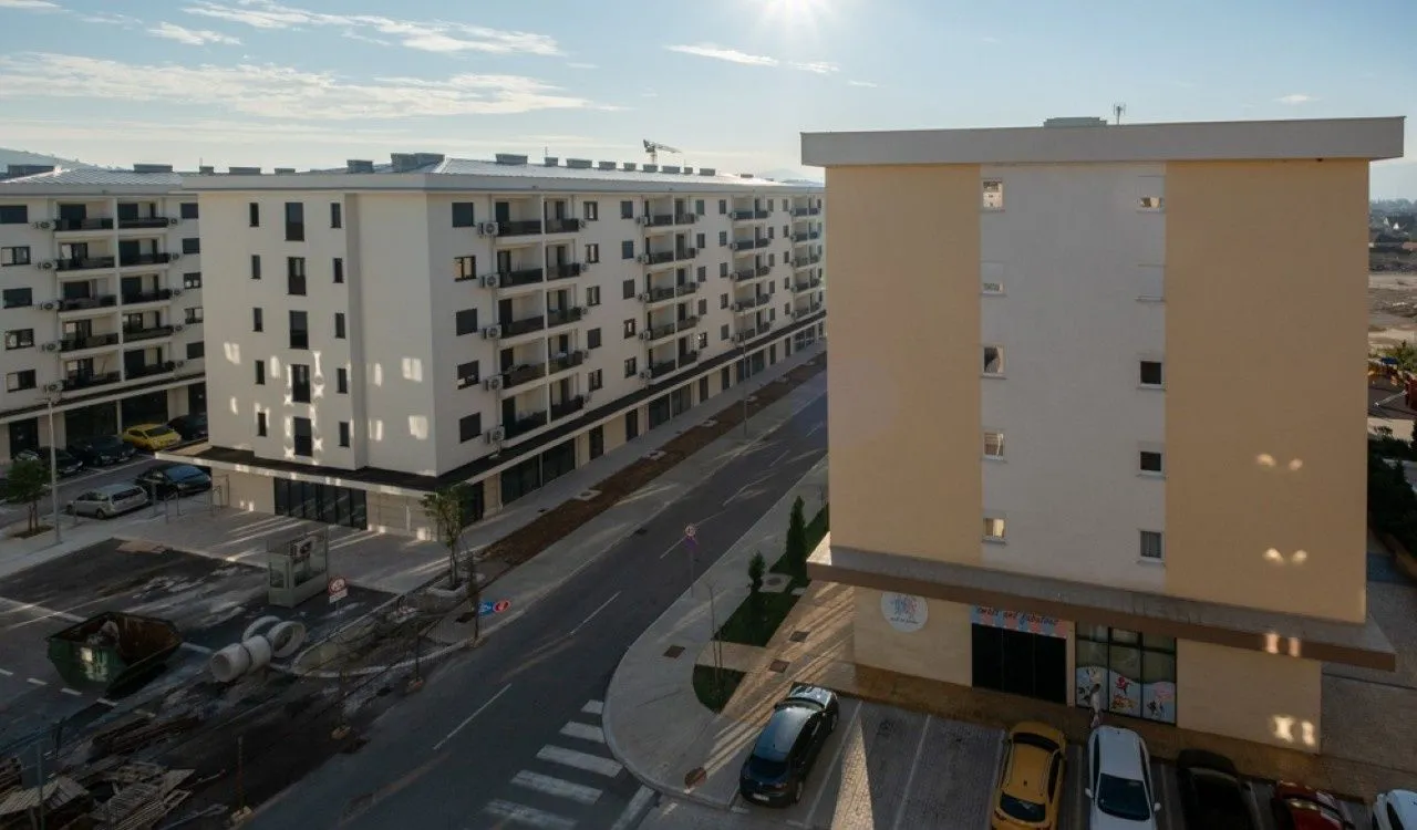 Izdavanje, dvosoban stan, 75m², City Kvart, Podgorica