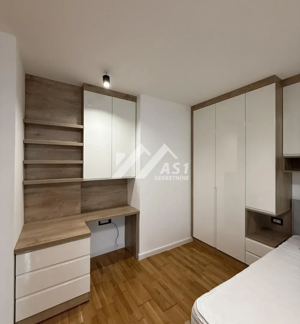 Rent, four bedroom apartment, 95m², Novi Sad Sve Podlokacije, Novi Sad
