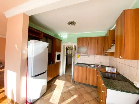 Rent, two bedroom apartment, 95m², Podgorica, Crna Gora - image 2