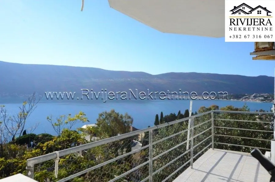 Prodaja, dvosoban stan, 66m², Centar, Herceg Novi