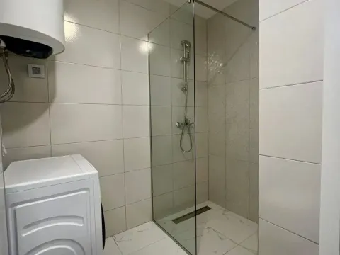 Rent, one bedroom apartment, 47m², Stari Aerodrom, Podgorica - image 10