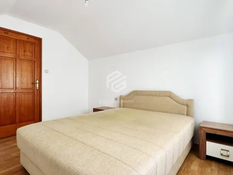 Izdavanje, dvosoban stan, 70m², Stari Aerodrom, Podgorica - image 12