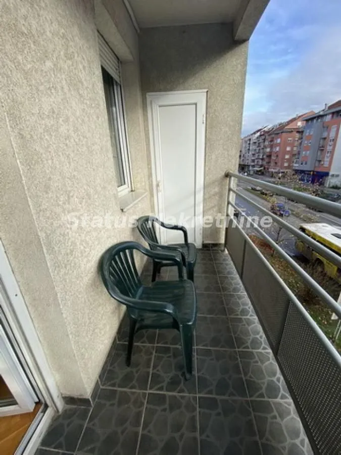Izdavanje, trosoban stan, 75m², Nova Detelinara, Novi Sad Sve Podlokacije