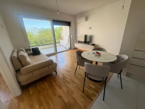 Izdavanje, jednosoban stan, 44m², Marići, Tivat - image 12