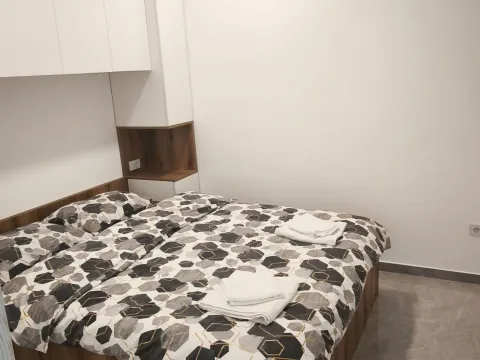 Izdavanje, dvosoban stan, 60m², Kumbor, Herceg Novi - image 5