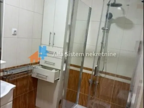 Rent, two bedroom apartment, 70m², Savski Venac, Beograd - image 15
