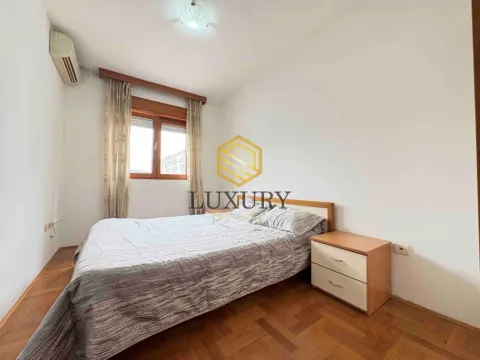 Izdavanje, jednosoban stan, 55m², Preko Morače, Podgorica - image 4