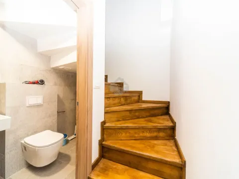 Izdavanje, dvosoban stan, 68m², Master Kvart, Podgorica - image 4