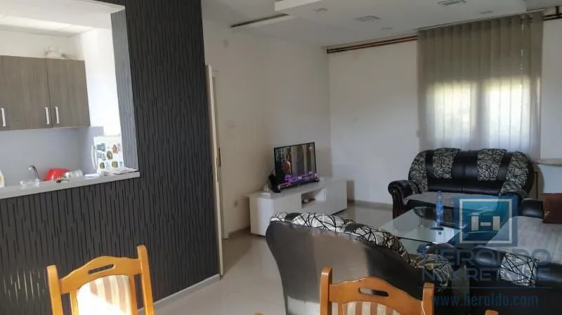 Prodaja, kuća, 440m², Kolonija, Jagodina
