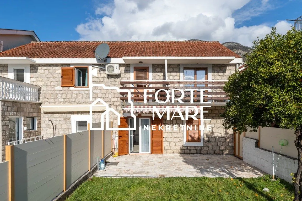 Prodaja, kuća, 98m², Đenovići, Herceg Novi